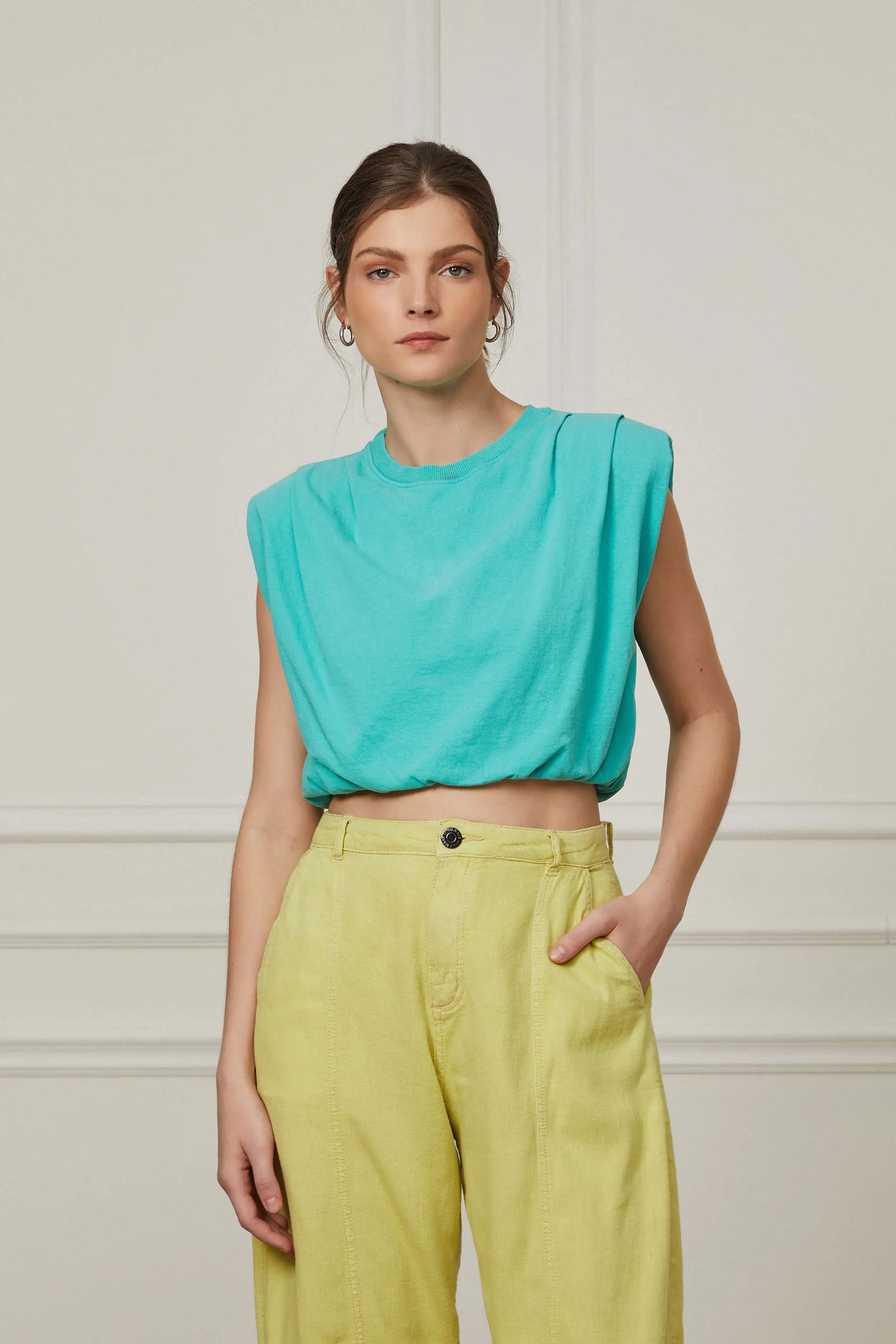Box Cropped Tank Top With Shoulder Pads