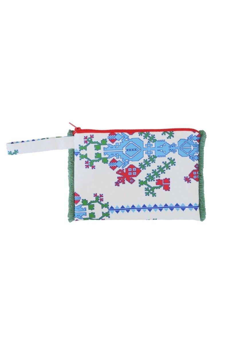 Daryna Pouch - Spring in Summer