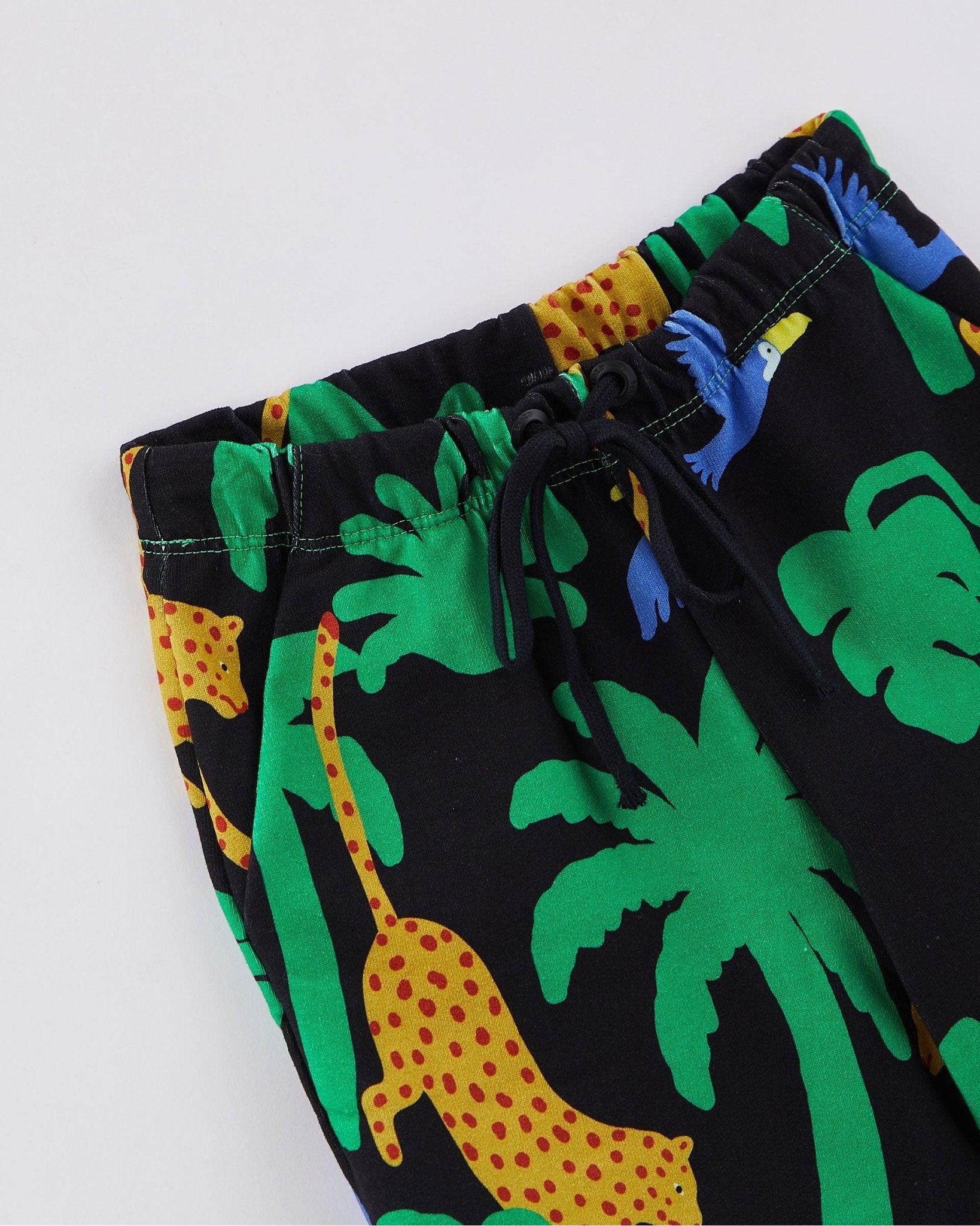 SOUND OF THE FOREST BOYS SHORT - Spring in Summer