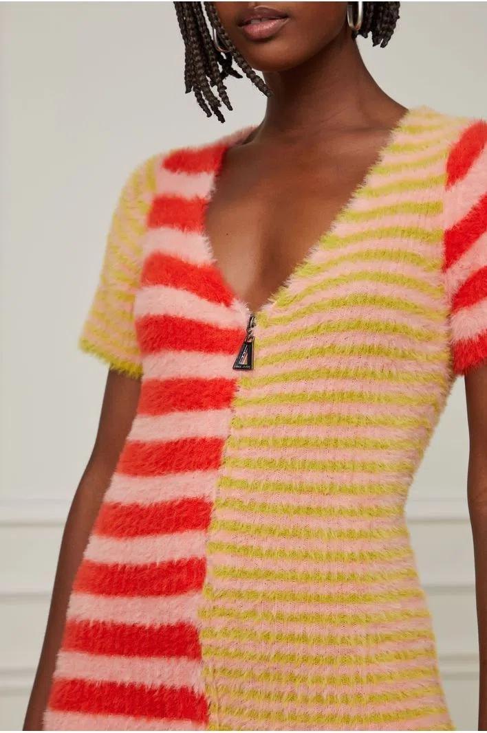 STRIPED KNIT DRESS WITH ZIPPER - Spring in Summer